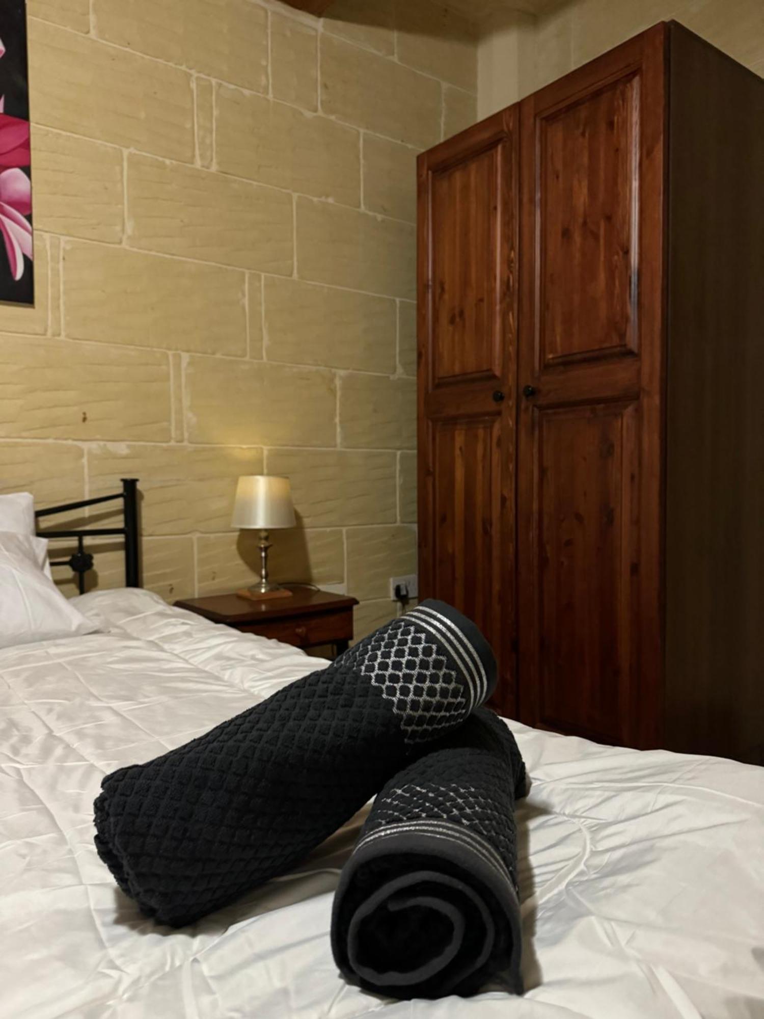 Tal-Bir Farmhouse Hotel Надур Екстериор снимка