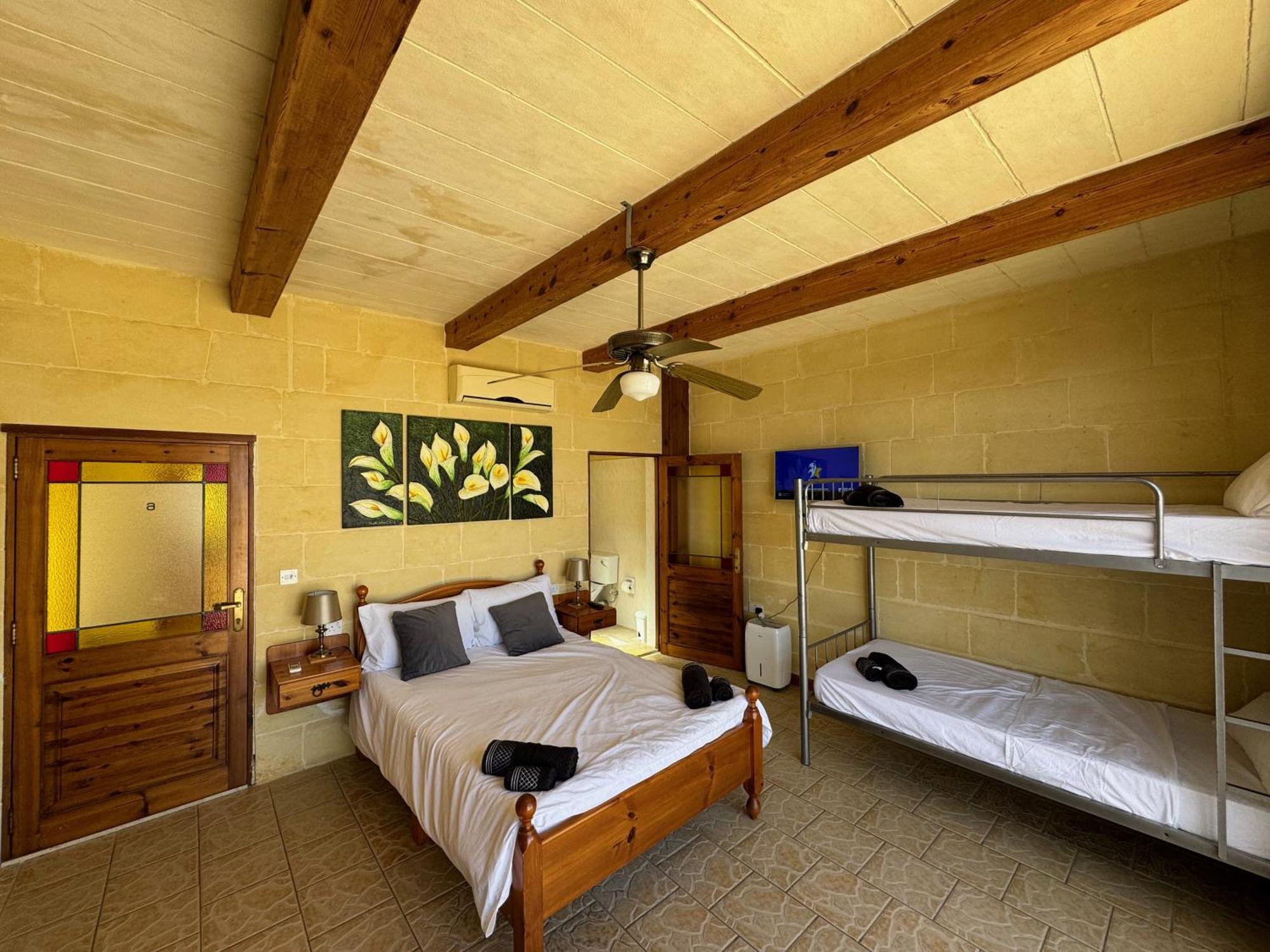 Tal-Bir Farmhouse Hotel Надур Екстериор снимка